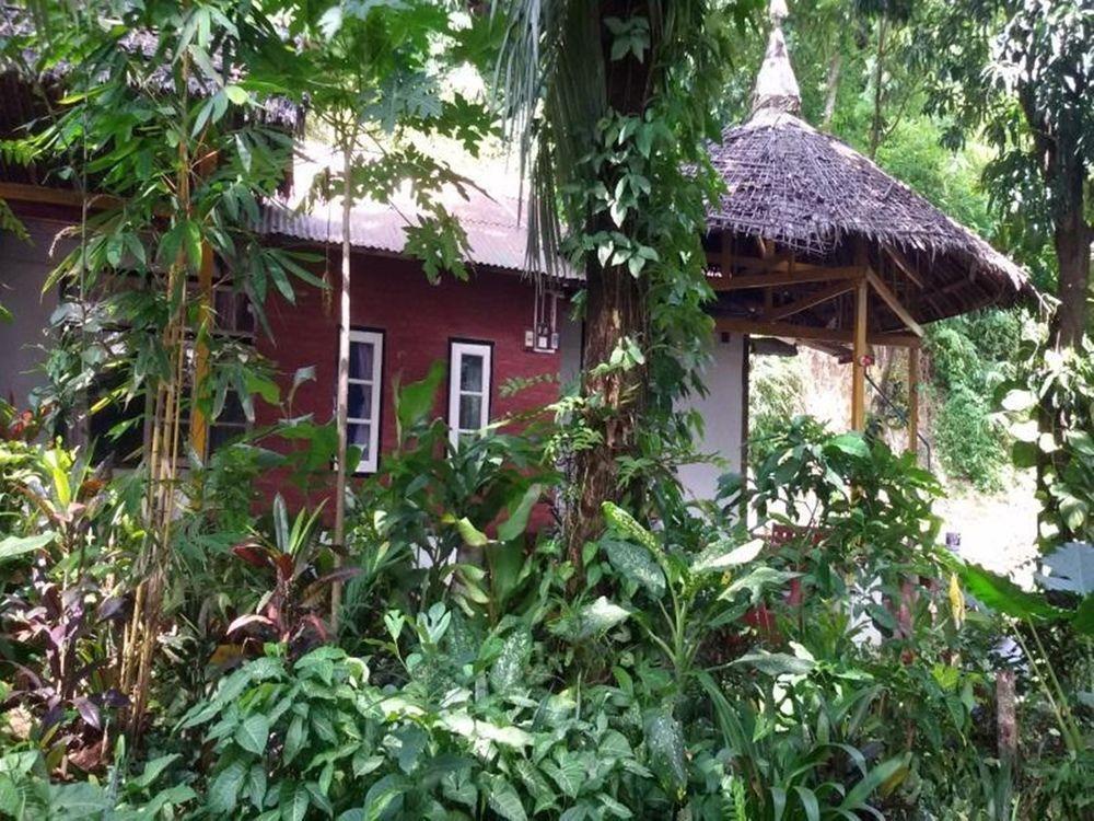 Prince Hotel Mrauk U Bagian luar foto