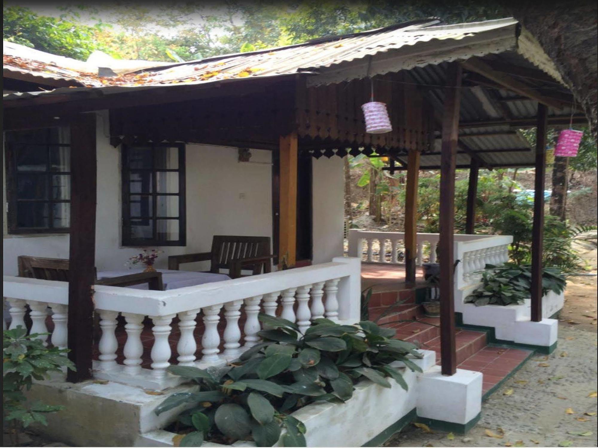 Prince Hotel Mrauk U Bagian luar foto