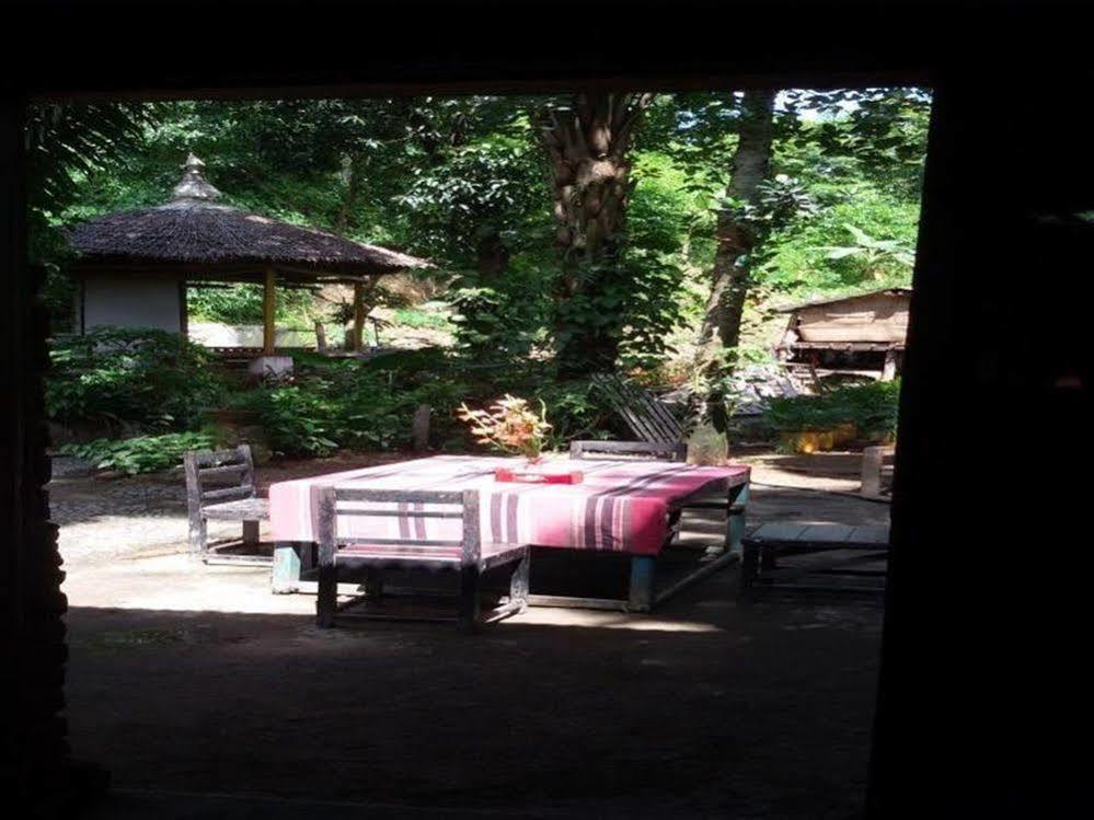 Prince Hotel Mrauk U Bagian luar foto