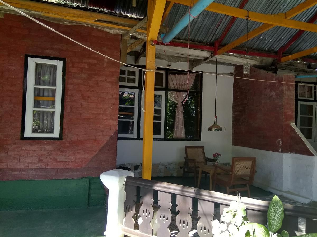 Prince Hotel Mrauk U Bagian luar foto