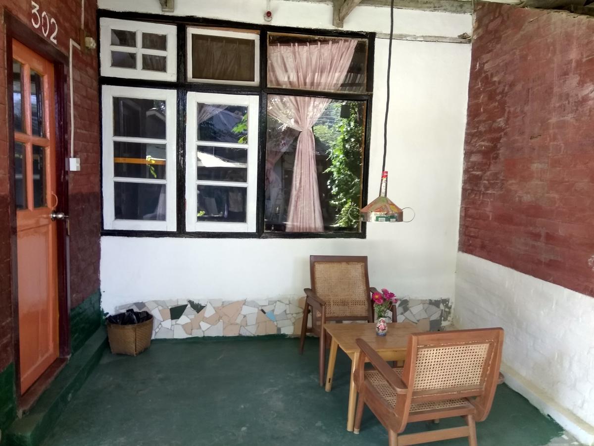 Prince Hotel Mrauk U Bagian luar foto