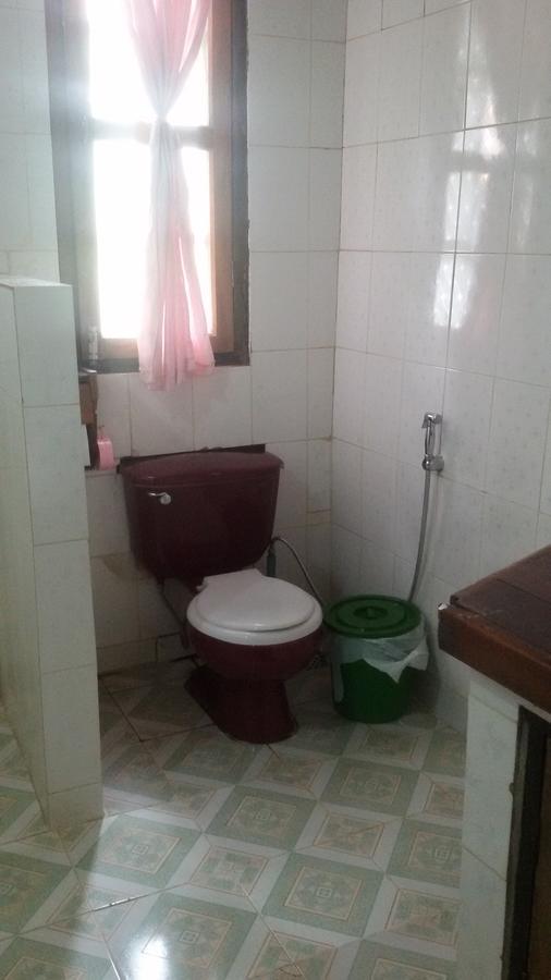 Prince Hotel Mrauk U Bagian luar foto