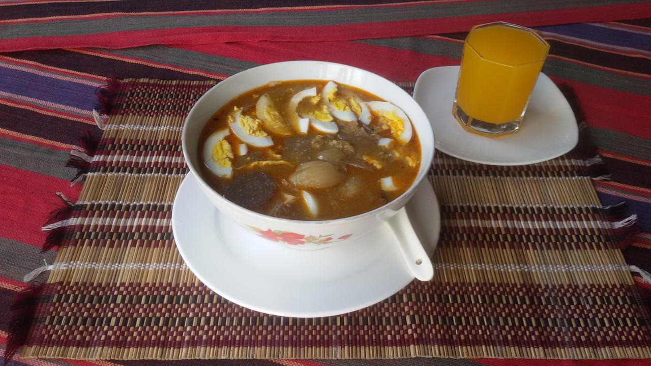 Prince Hotel Mrauk U Bagian luar foto
