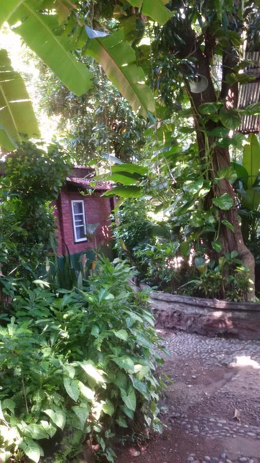 Prince Hotel Mrauk U Bagian luar foto